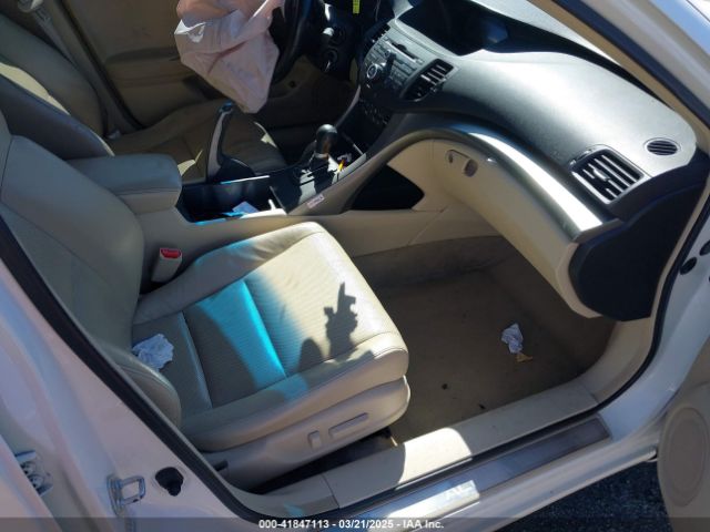 2010 ACURA TSX JH4CU2F67AC018020 Photo 4