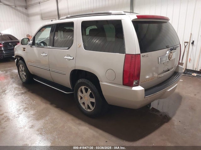 2007 CADILLAC ESCALADE 1GYFK63817R220630 Photo 2