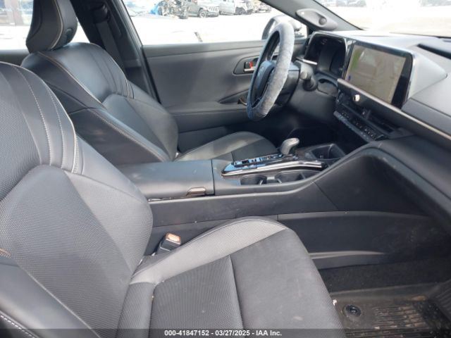 JTDAAAAF3R3030244 Toyota Crown Limited