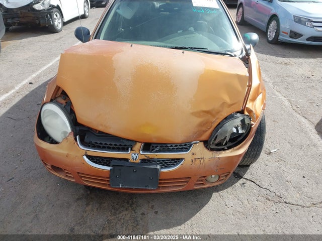 41847181 :رقم المزاد ، 1B3ES56C95D136384 vin ، 2005 Dodge Neon Sxt مزاد بيع