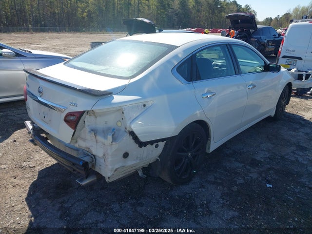 1N4AL3AP5HC279793 Nissan Altima 2.5 Sr