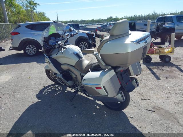 2015 BMW K1600 WB1061303FZZ28337 Photo 2