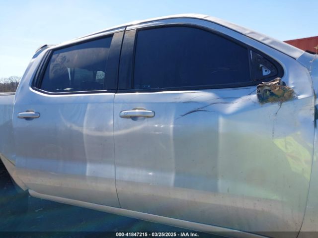 3GCUYDET0MG321252 Chevrolet Silverado 1500 4wd  Short Bed Lt