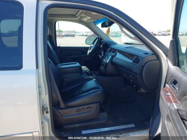 1GKS1MEF5ER177046 GMC Yukon Xl 1500 Denali