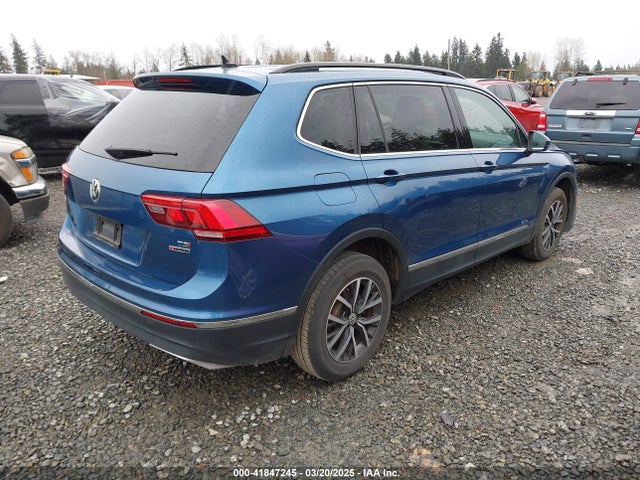 3VV2B7AX4JM218532 Volkswagen Tiguan 2.0t Se/2.0t Sel