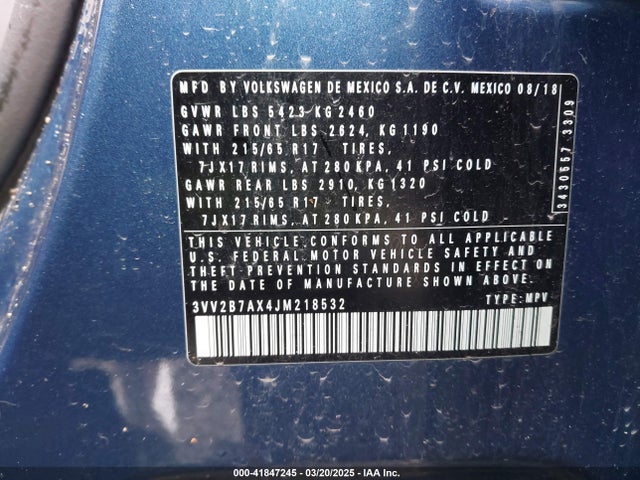 3VV2B7AX4JM218532 Volkswagen Tiguan 2.0t Se/2.0t Sel