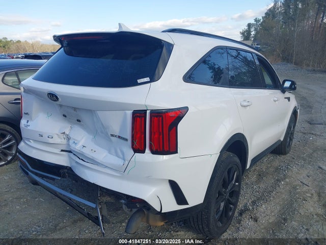5XYRKDLF9MG053238 KIA SORENTO SX