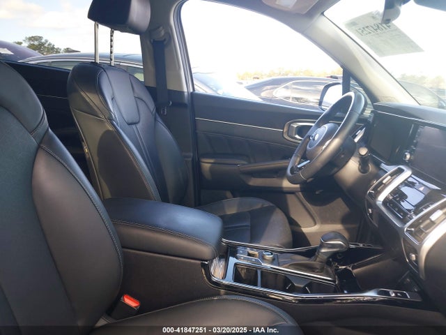 5XYRKDLF9MG053238 KIA SORENTO SX