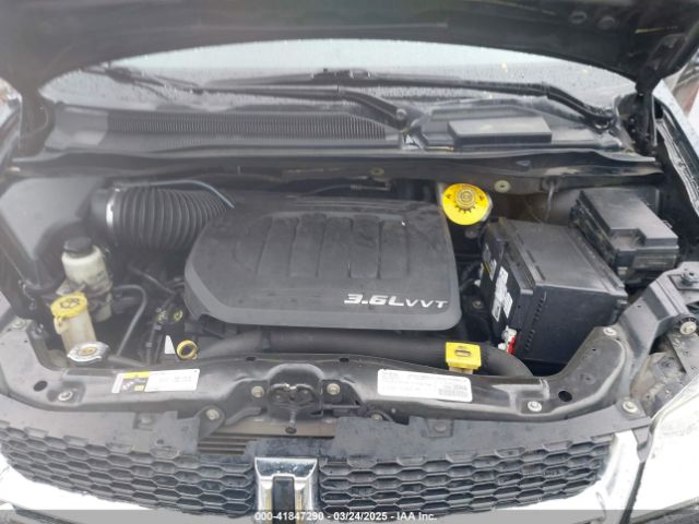 2C4RDGCG3GR262172 Dodge Grand Caravan Sxt
