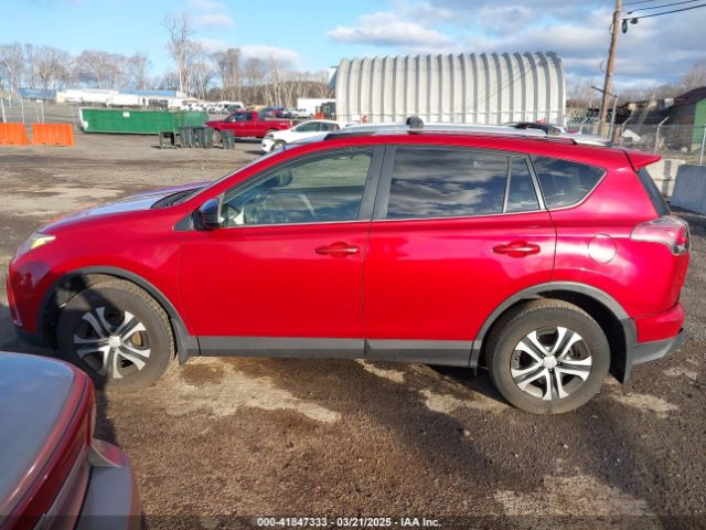 JTMBFREVXGJ100692 Toyota RAV4 LE