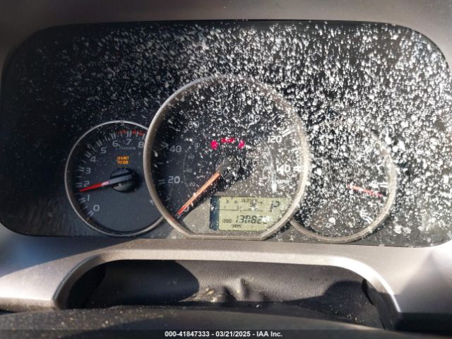 JTMBFREVXGJ100692 Toyota RAV4 LE