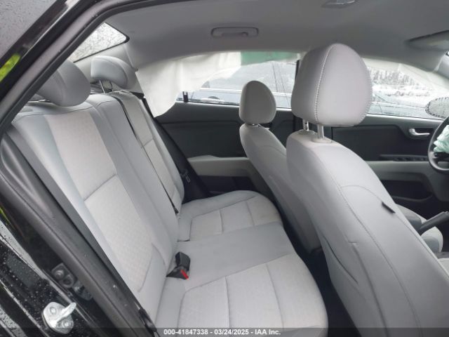 3KPA24AD9PE629927 KIA RIO S