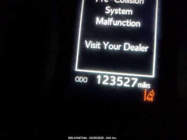 4T1B11HKXJU672462 Toyota CAMRY SE