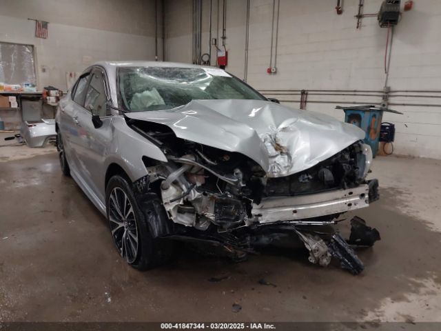 4T1B11HKXJU672462 Toyota CAMRY SE