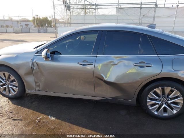JTDAAAAAXNA006503 Toyota Mirai Xle