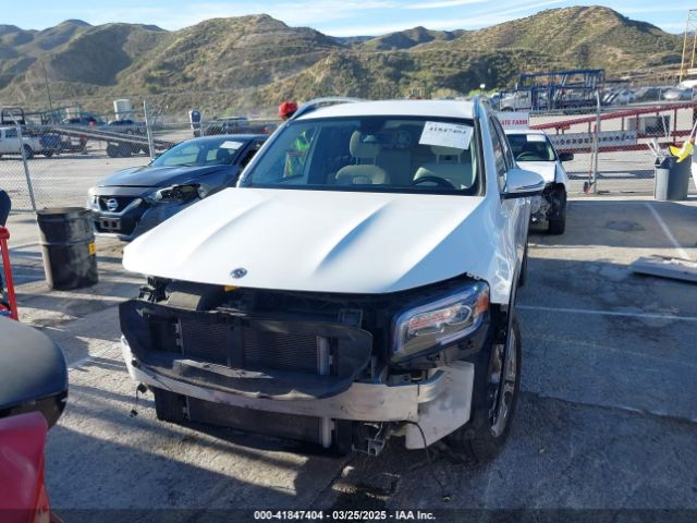 W1N4M4GB2LW026128 Mercedes-Benz GLB 250