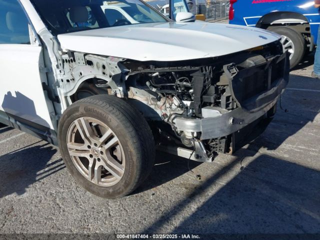 W1N4M4GB2LW026128 Mercedes-Benz GLB 250
