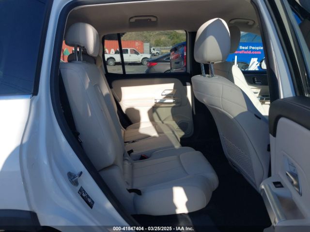 W1N4M4GB2LW026128 Mercedes-Benz GLB 250