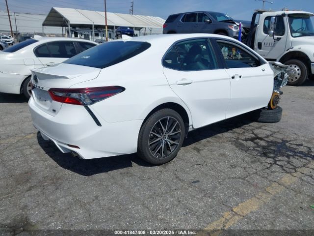4T1G11AK8MU553894 Toyota CAMRY SE