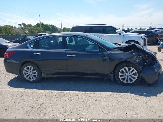 1N4AL3AP6JC153366 Nissan Altima 2.5 S