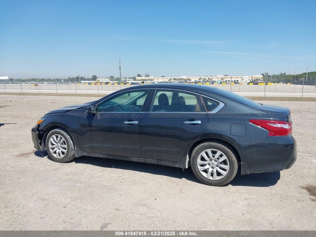 1N4AL3AP6JC153366 Nissan Altima 2.5 S