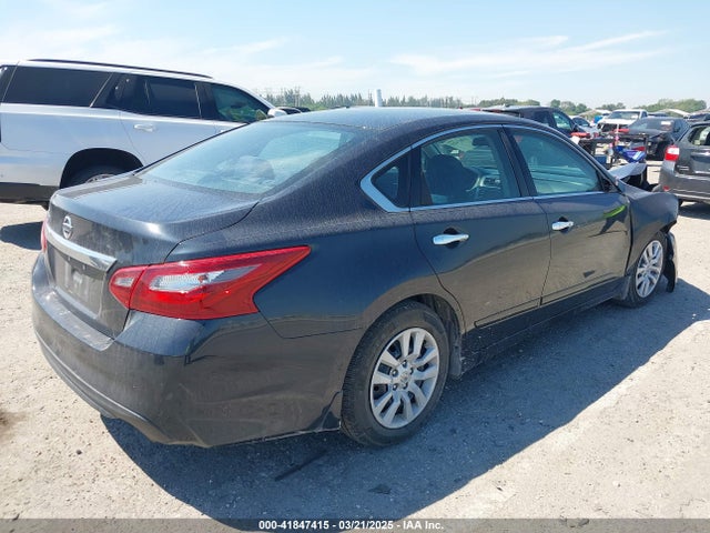 1N4AL3AP6JC153366 Nissan Altima 2.5 S