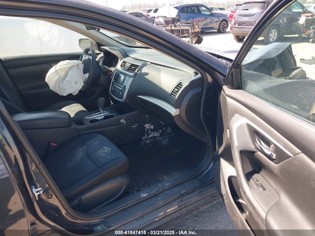 1N4AL3AP6JC153366 Nissan Altima 2.5 S