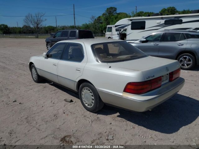 1990 LEXUS LS JT8UF11E0L0037245 Photo 2