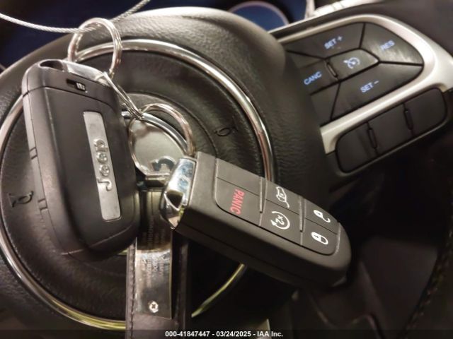 3C4NJDCB6HT631566 Jeep New Compass Limited 4x4