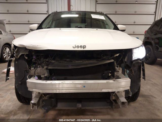 3C4NJDCB6HT631566 Jeep New Compass Limited 4x4
