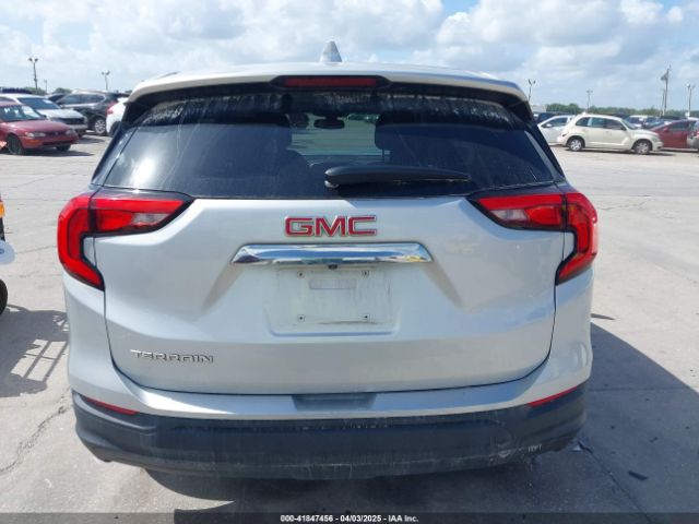 3GKALMEVXJL151492 GMC Terrain Sle
