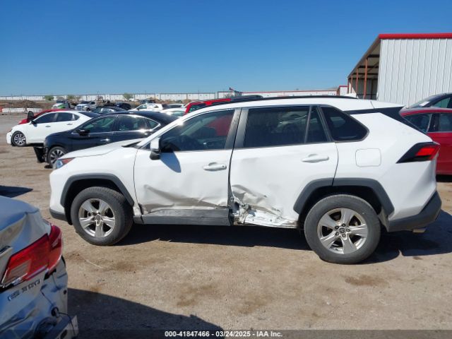 2T3W1RFV5MW134986 Toyota Rav4 Xle