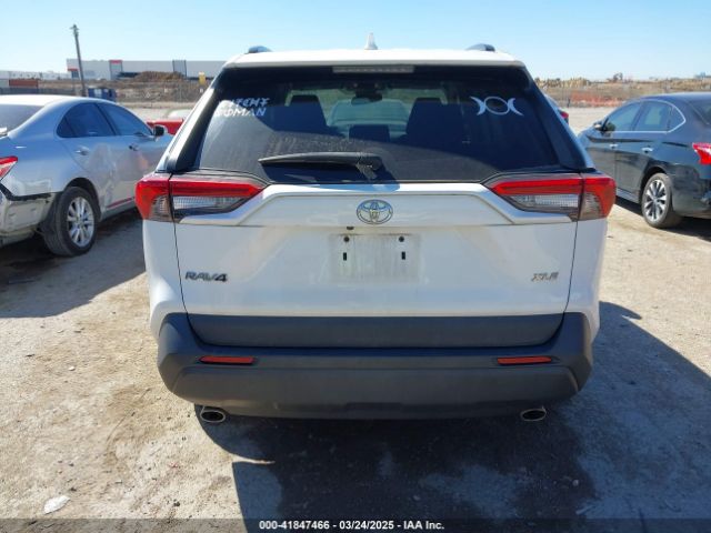 2T3W1RFV5MW134986 Toyota Rav4 Xle