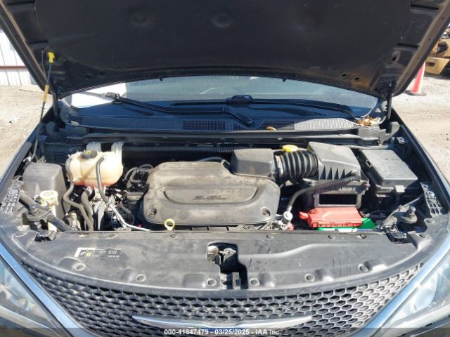 2C4RC1BG0LR276333 Chrysler Pacifica Touring L