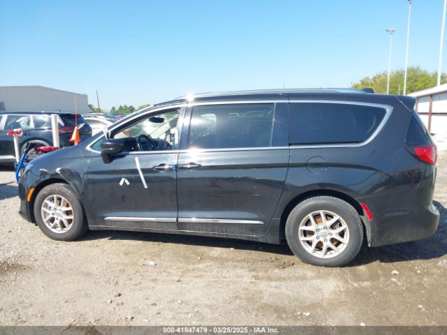 2C4RC1BG0LR276333 Chrysler Pacifica Touring L