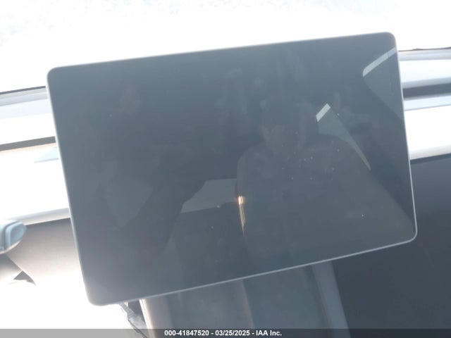 2022 TESLA MODEL Y 7SAYGDEF3NF486365 Photo 6