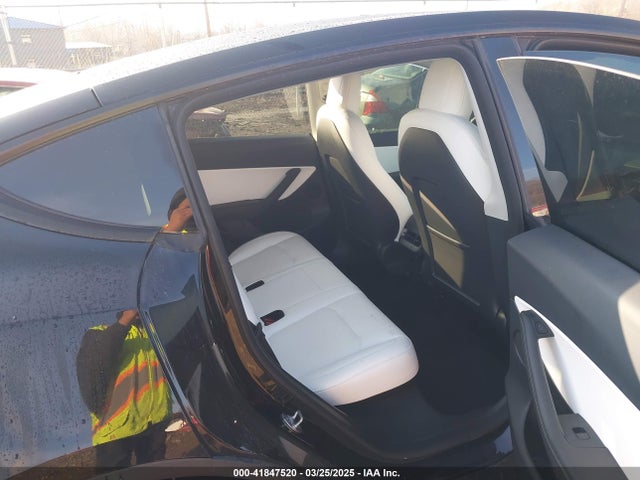 2022 TESLA MODEL Y 7SAYGDEF3NF486365 Photo 7