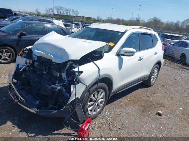 KNMAT2MV5HP603526 Nissan ROGUE SV