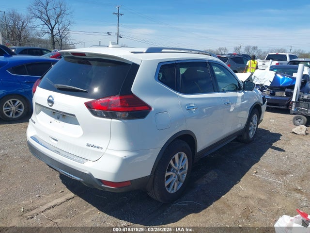 KNMAT2MV5HP603526 Nissan ROGUE SV