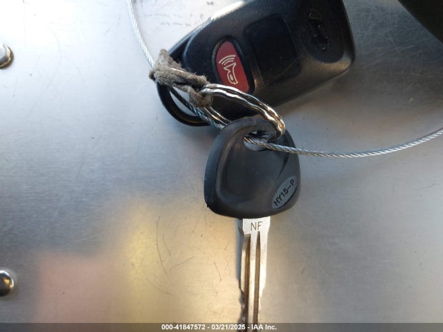 KMHD74LF1HU114948 Hyundai ELANTRA SE