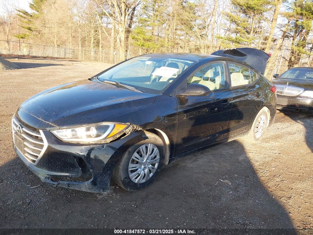 KMHD74LF1HU114948 Hyundai ELANTRA SE
