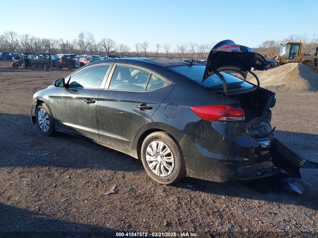 KMHD74LF1HU114948 Hyundai ELANTRA SE