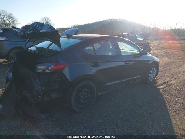 KMHD74LF1HU114948 Hyundai ELANTRA SE