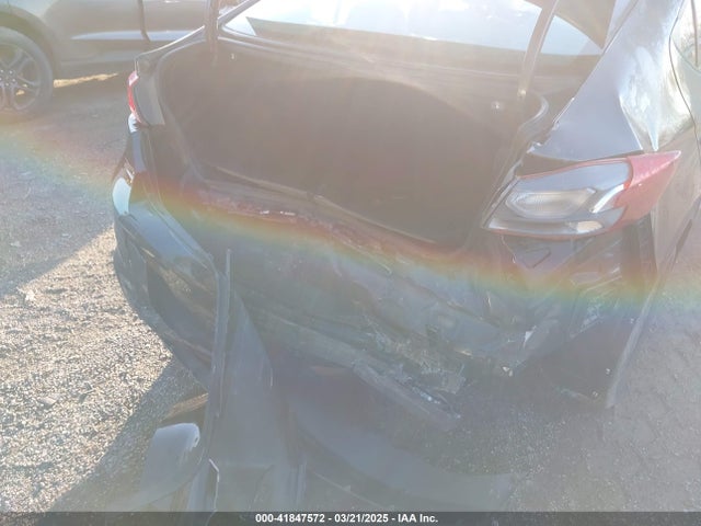 KMHD74LF1HU114948 Hyundai ELANTRA SE