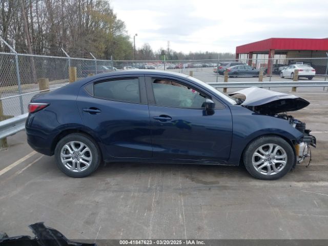 3MYDLBYV2HY176314 Toyota YARIS IA