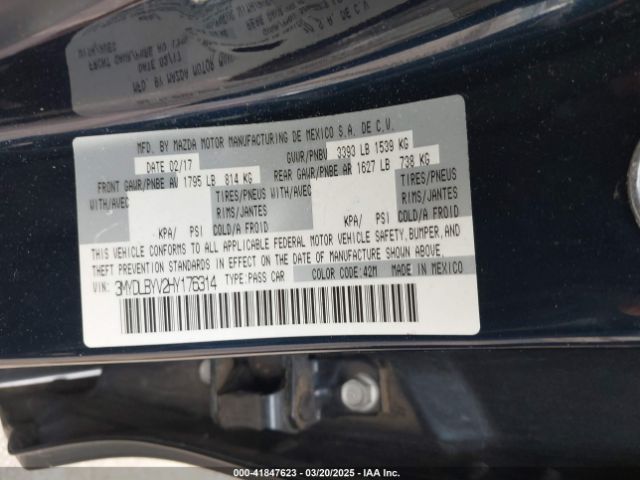 3MYDLBYV2HY176314 Toyota YARIS IA