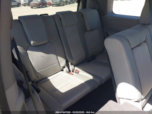 5FNYF3H23FB007463 Honda PILOT LX