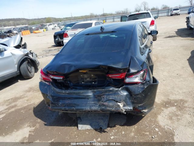 1G1ZD5ST0NF145522 Chevrolet Malibu Fwd Lt