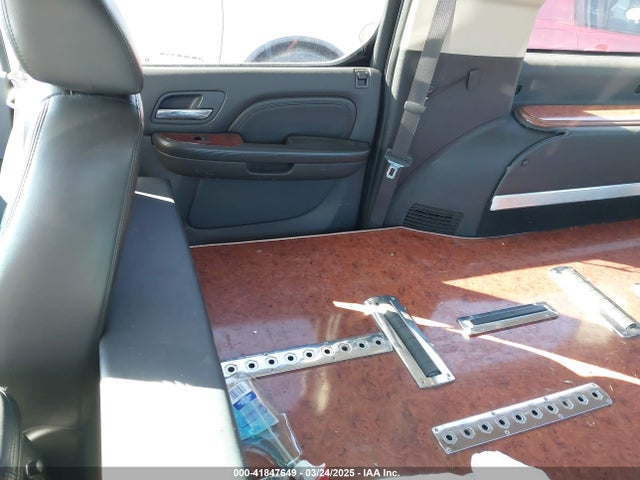 2009 CADILLAC ESCALADE ESV 1GYFK26269R266831 Photo 7