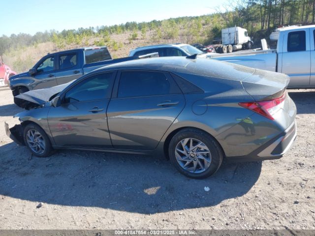 KMHLM4DG4RU707815 Hyundai ELANTRA SEL